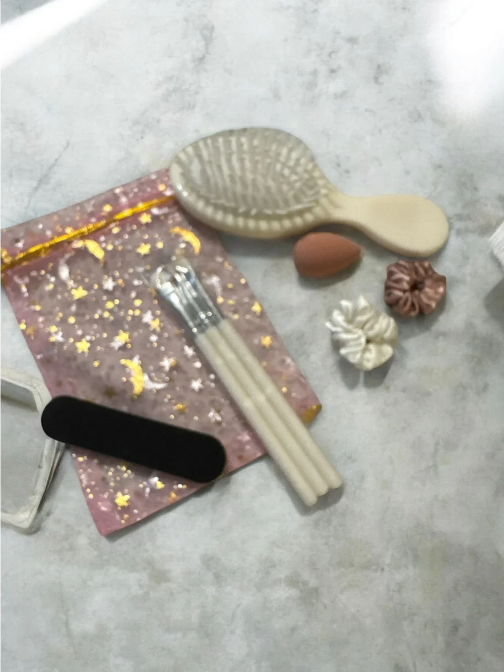 Kids Beige Hairbrush & Accessory Set - Neutral Grooming Kit